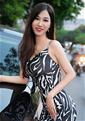Browse our photo gallery! Take a look at Thi thu huyen( jing), member from Vietnam